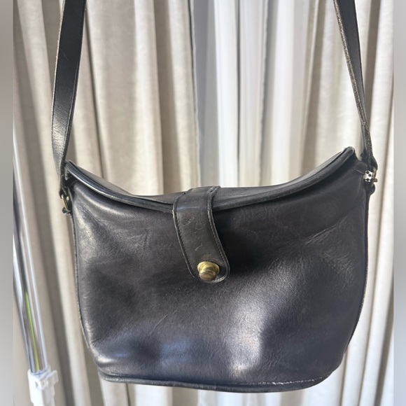 Vintage Black Leather Crossbody Bag
